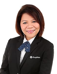 Flores Yvette Castro