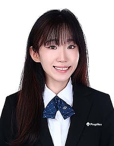 Charlotte Lim