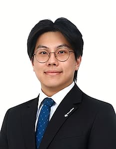 Yan Zheng