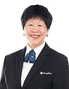 Carly Tan