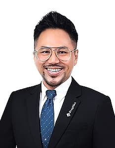 Nicholas Cho