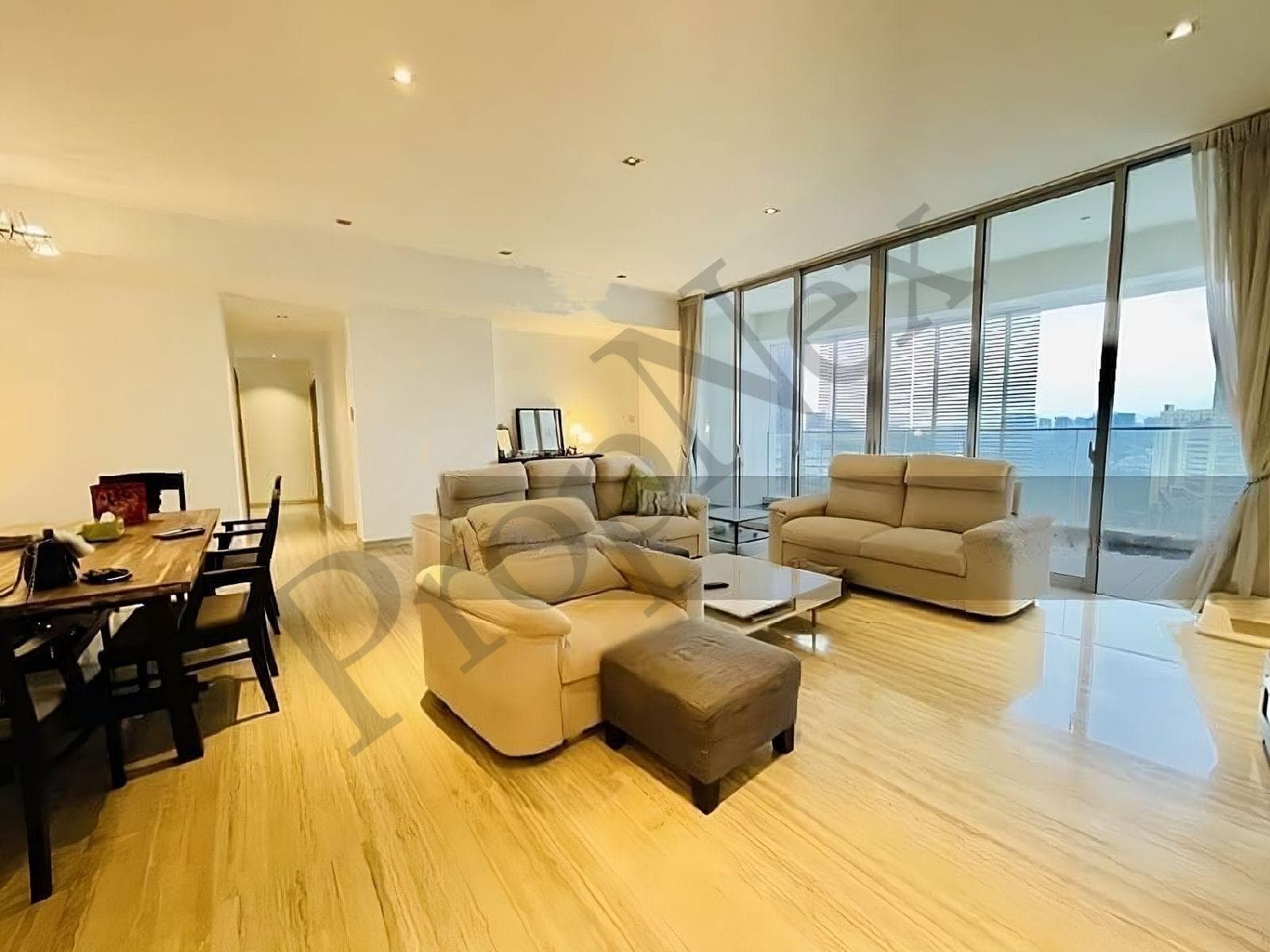 The Orchard Residences overview