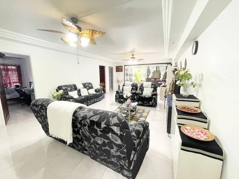 758 Choa Chu Kang Nth 5