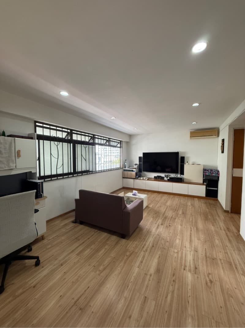 30 Cassia Cres listing