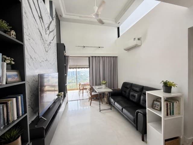 The Lakefront Residences listing