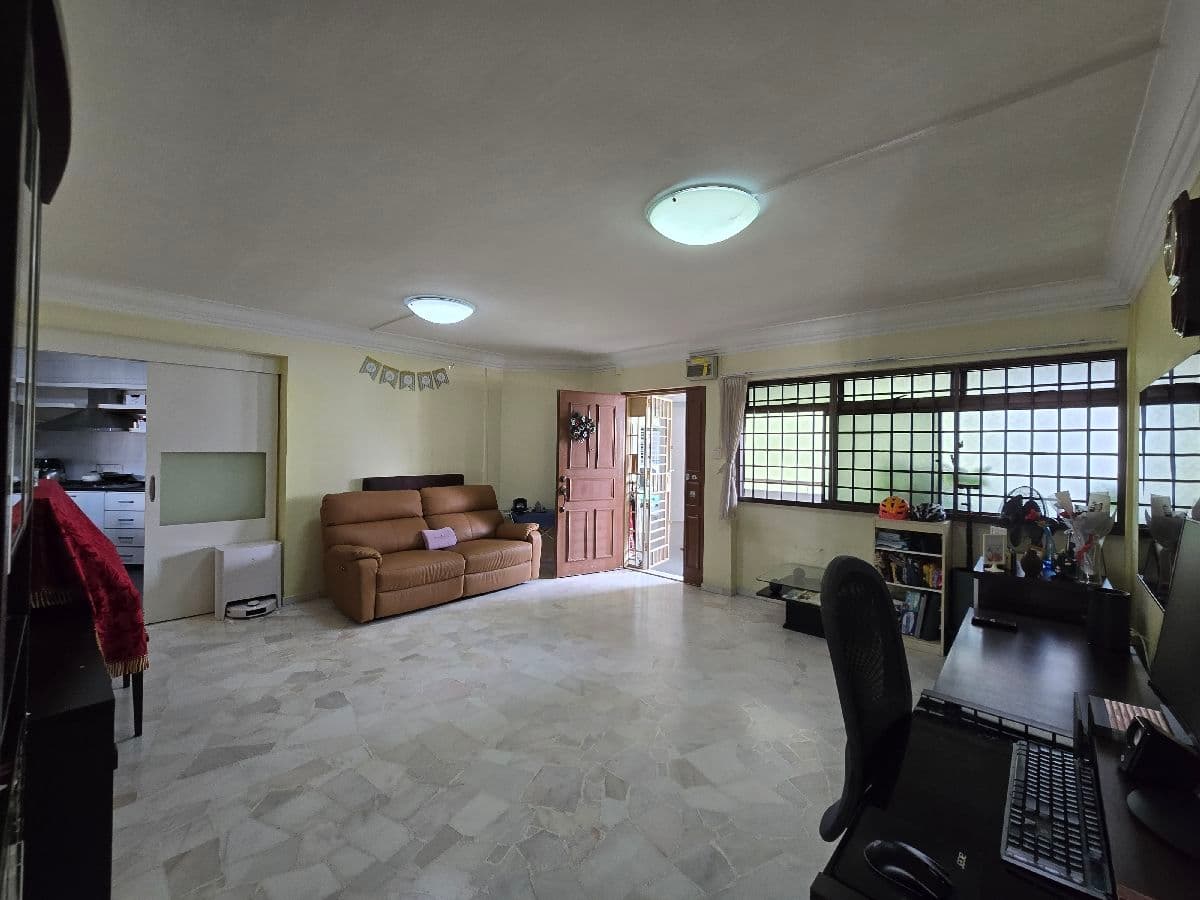 176 Lompang Rd listing