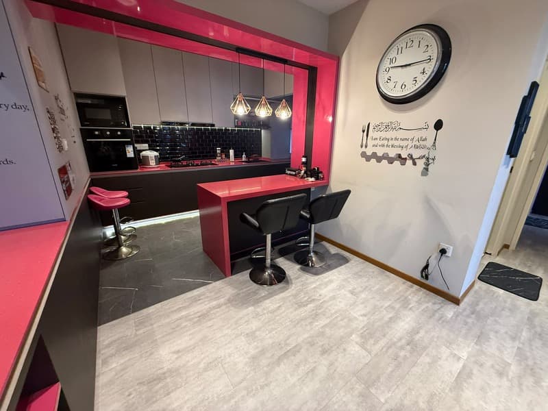323A Sumang Walk listing