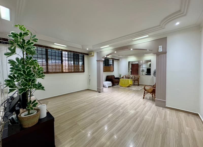 415 Saujana Rd