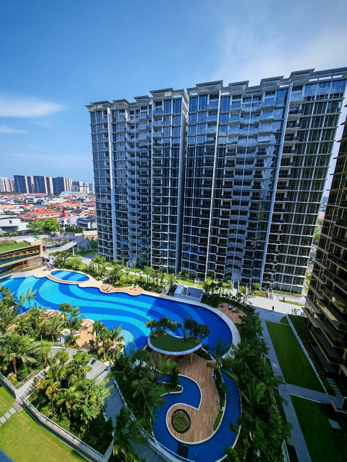 Grand Dunman listing