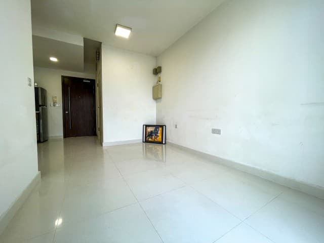 Kensington Square listing