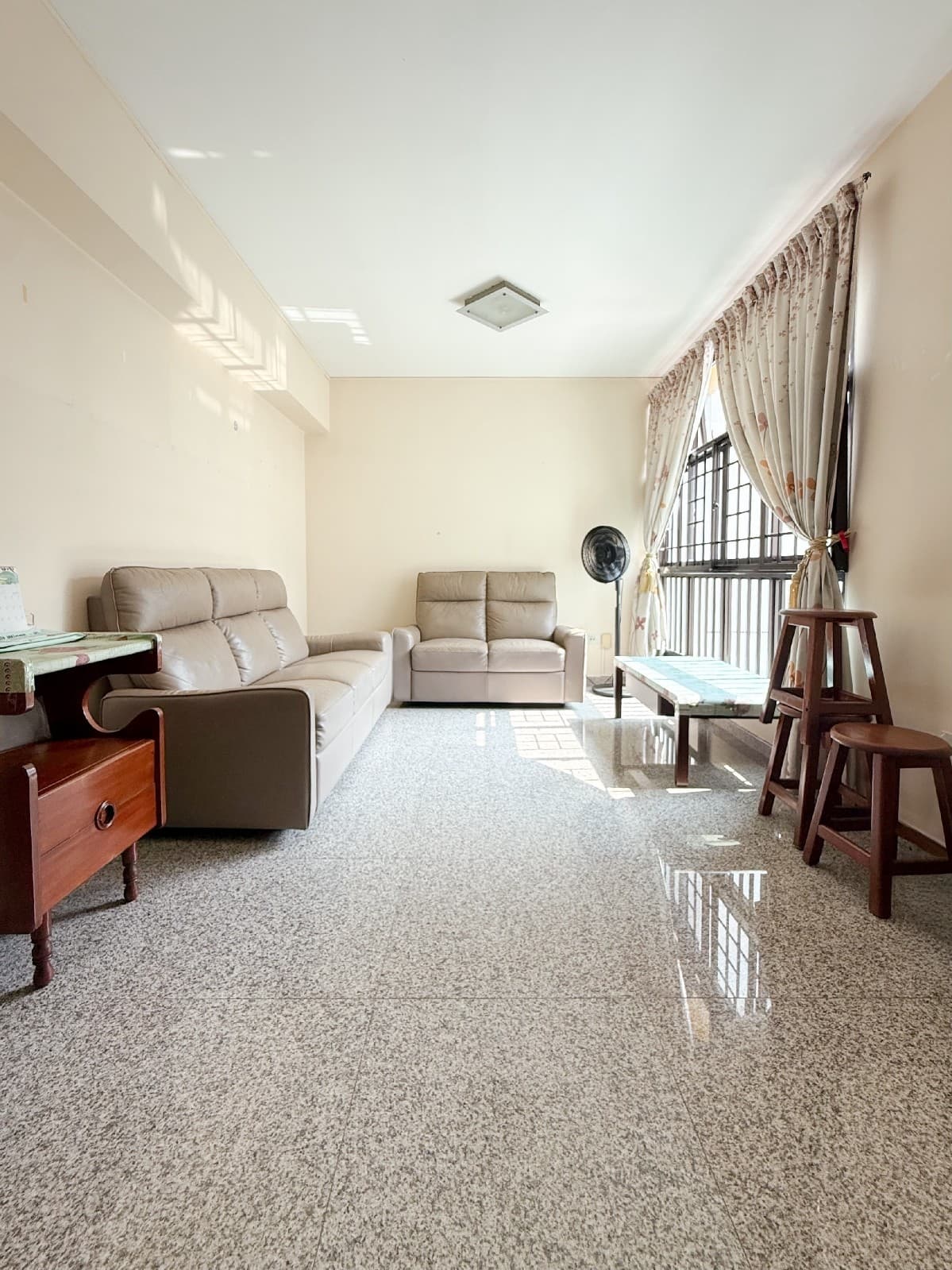 31 Eunos Cres listing