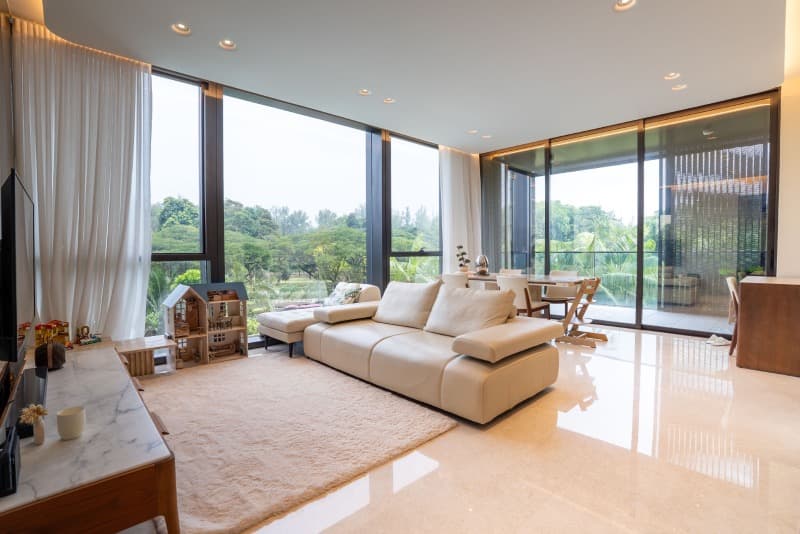 Meyer Mansion listing