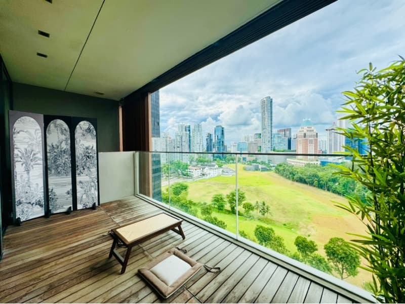 OUE Twin Peaks listing