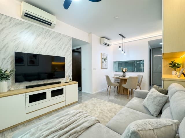 Parc Esta listing