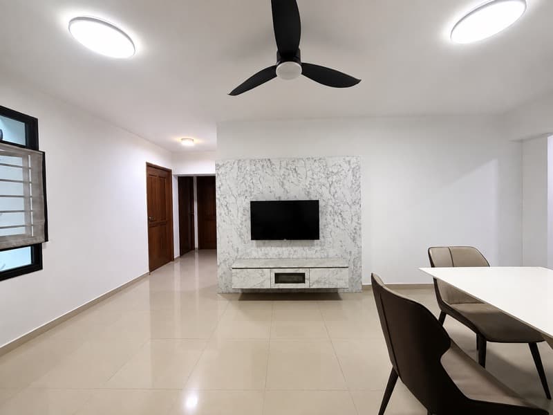 490 Admiralty Link listing