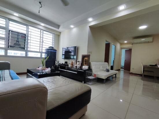 17B Circuit Rd listing