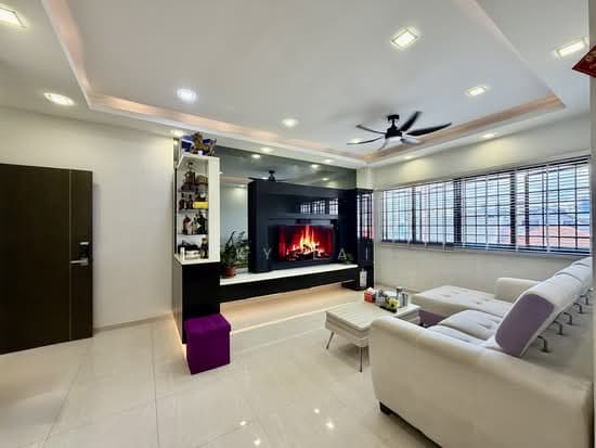 Le Conney Park listing