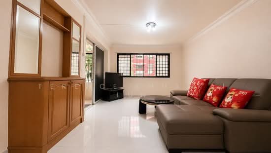 221 Hougang St 21