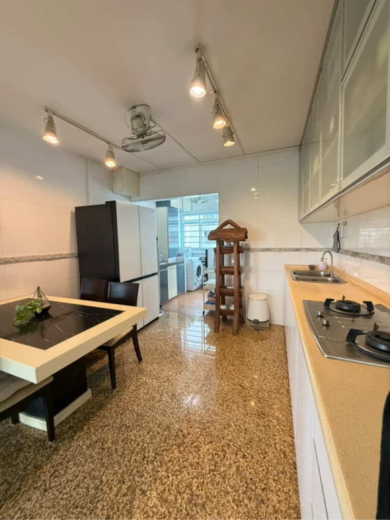 288C Bt Batok St 25