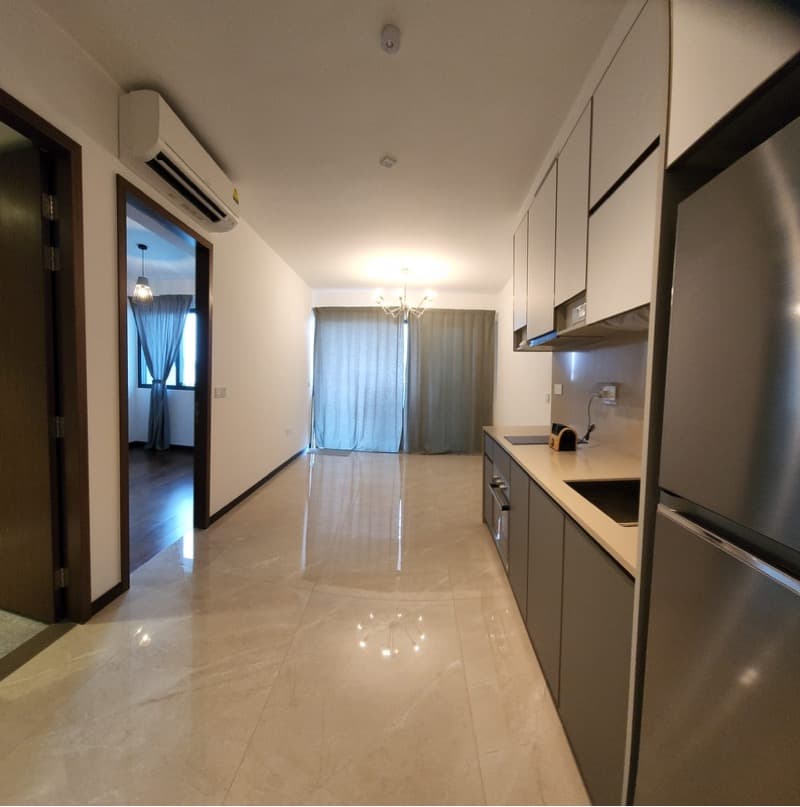 Normanton Park listing