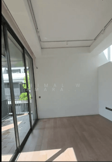 10 Evelyn listing