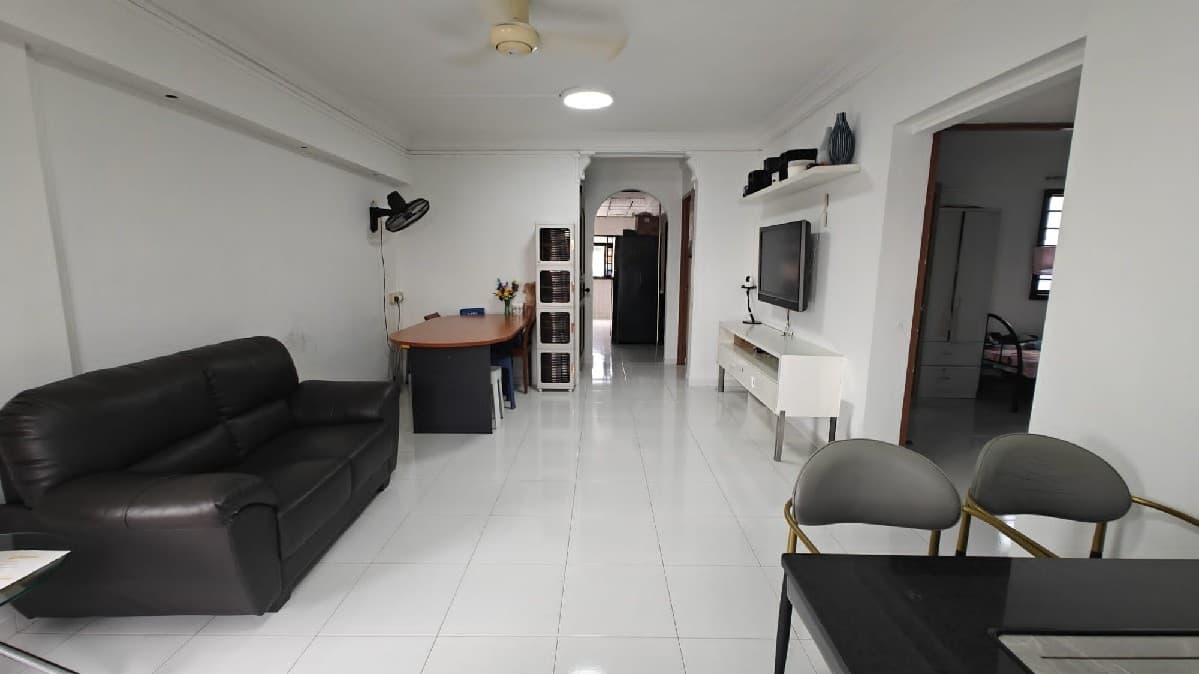476 Ang Mo Kio Ave 10 listing