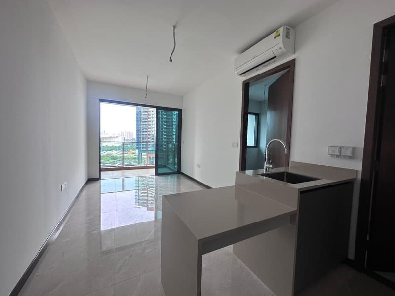 Normanton Park listing