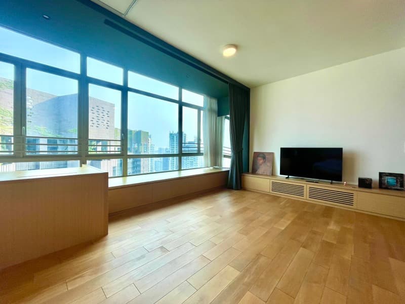 Martin Place Residences listing