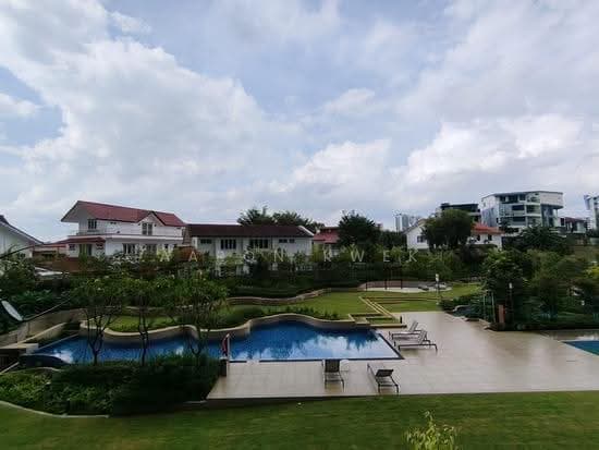 Amo Residence