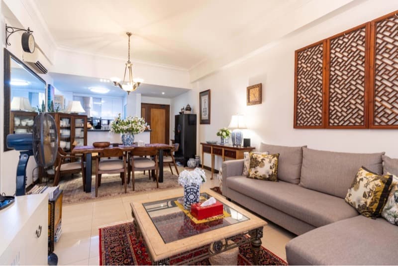 High Oak Condominium