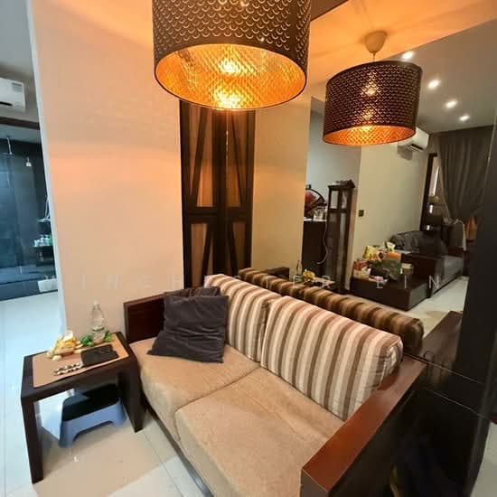 Guillemard Edge listing