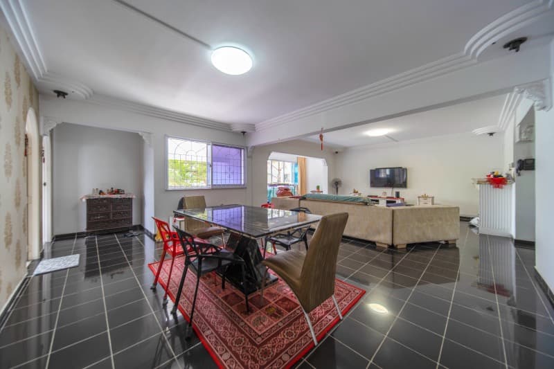 141 Bt Batok St 11