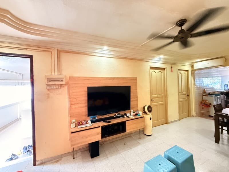 302 Jurong East St 32 listing