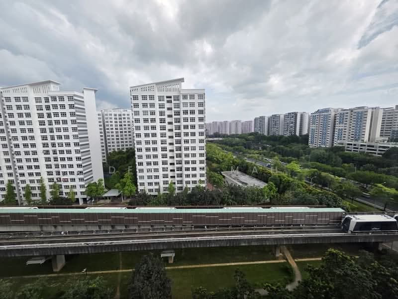 295A Compassvale Cres listing