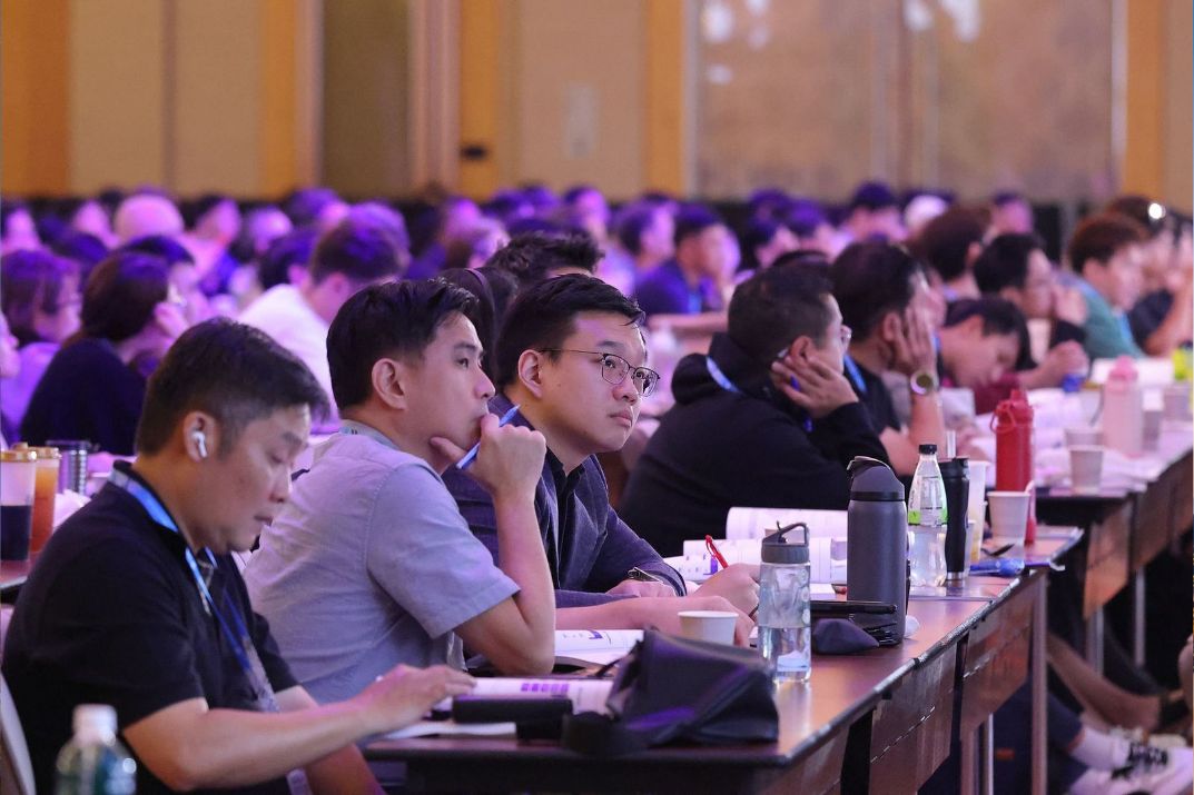 A full crowd engaged during the PWS Masterclass